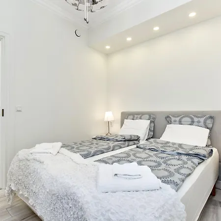 Harbor Black Pearl Hotel 4*