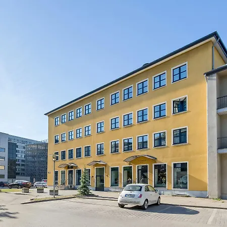 Hotel Harbor Black Pearl Tallinn