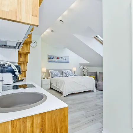 Szálloda Harbor Black Pearl