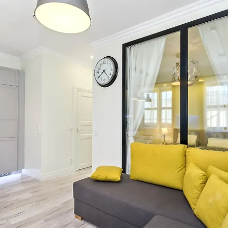 Szálloda Harbor Black Pearl 4*